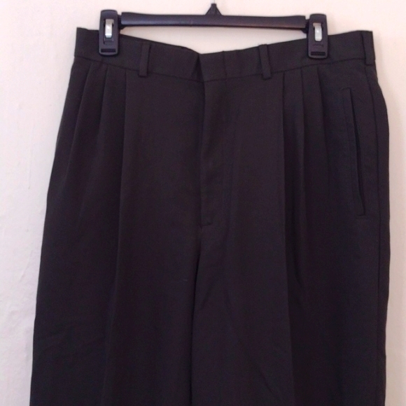 Savane Dark Green Pleated Cuffed Dress Pants Size 33x30 - Picture 3 of 13